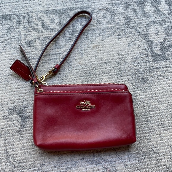 Coach Handbags - Coach wallet